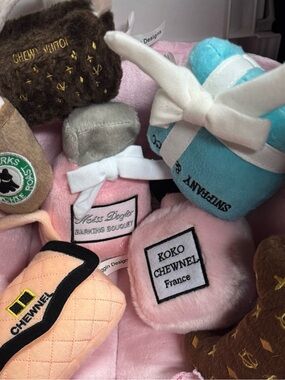 Puppy pink plush bed,blanket,toys w/basket, towel for small dogs